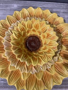 Sunflower Ceramic Decorative Plates and Bowl- Yellow